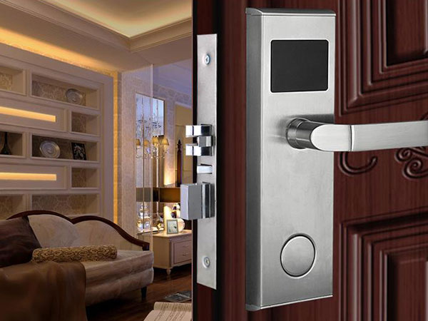 泸定24小时上门开锁公司