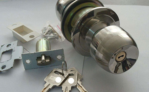 泸定24小时上门开锁公司