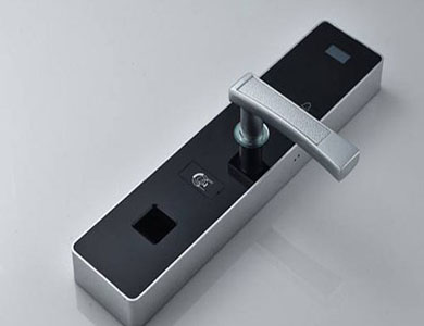 泸定24小时上门开锁公司