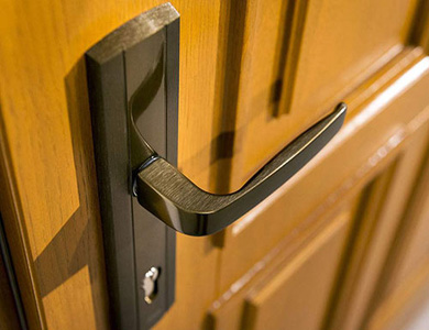 泸定24小时上门开锁公司